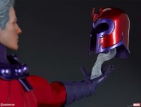 Sideshow-Magneto-Figure-09.jpg