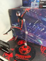 Figuarts-09.jpg